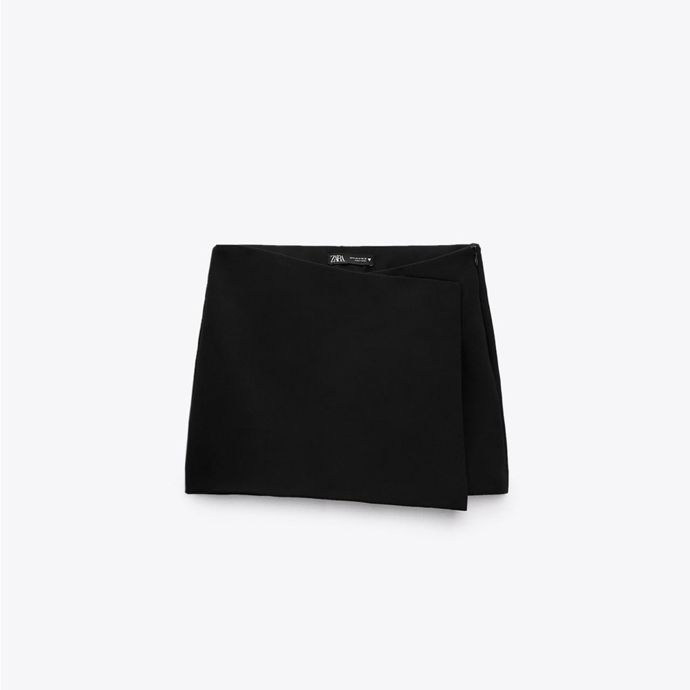Zara Black Asymmetrical Skort